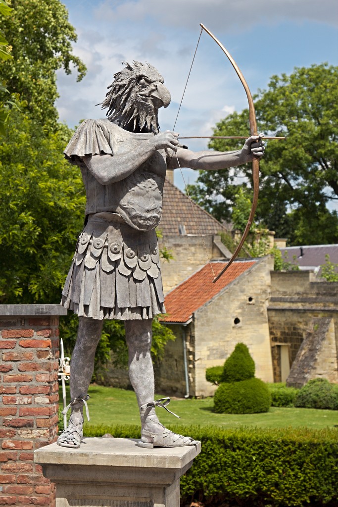 valkenburg living statue levend standbeeld evenement event festival festiviteit kunst art straatkunst streetart artiest beeld beeldhouwwerk